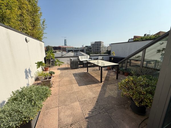 appartamento in vendita a Milano in zona Vigentino