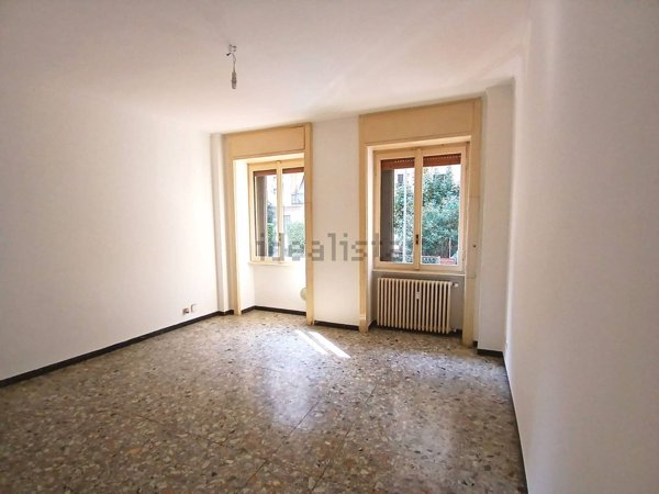 appartamento in vendita a Milano in zona Lorenteggio