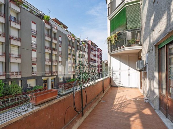 appartamento in vendita a Milano in zona Loreto