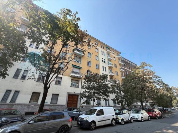 appartamento in vendita a Milano in zona Città Studi