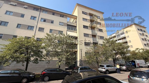 appartamento in vendita a Milano in zona Famagosta