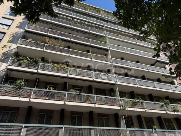 appartamento in vendita a Milano in zona Loreto