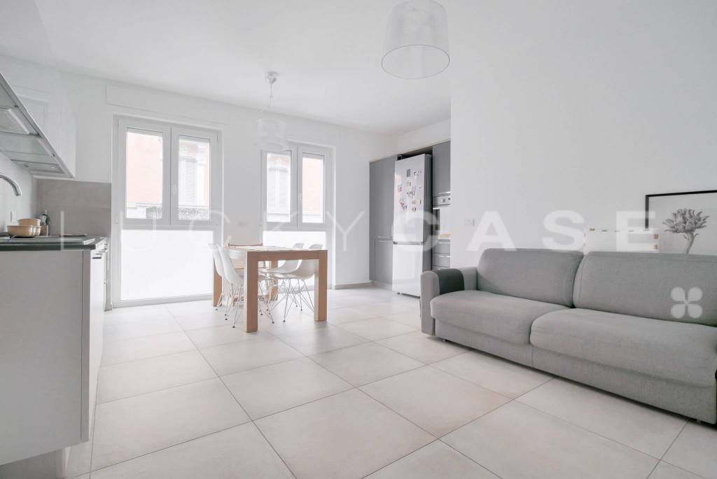 appartamento in vendita a Milano in zona Dergano