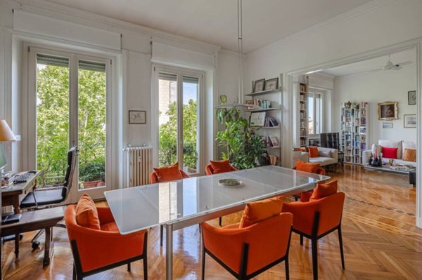 appartamento in vendita a Milano in zona Il Portello