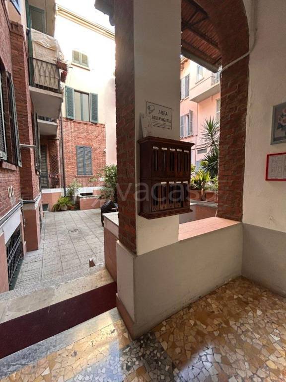 monolocale in vendita a Milano in zona Città Studi