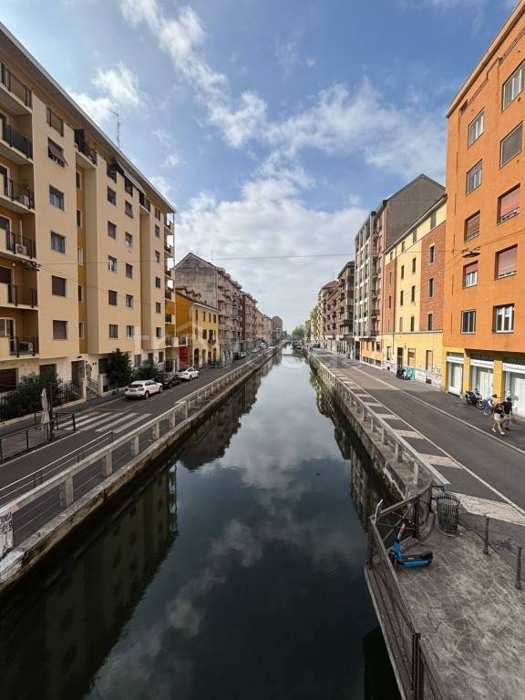 appartamento in vendita a Milano in zona Porta Genova