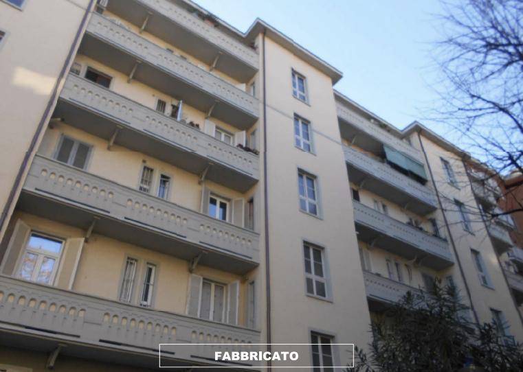 appartamento in vendita a Milano in zona Città Studi