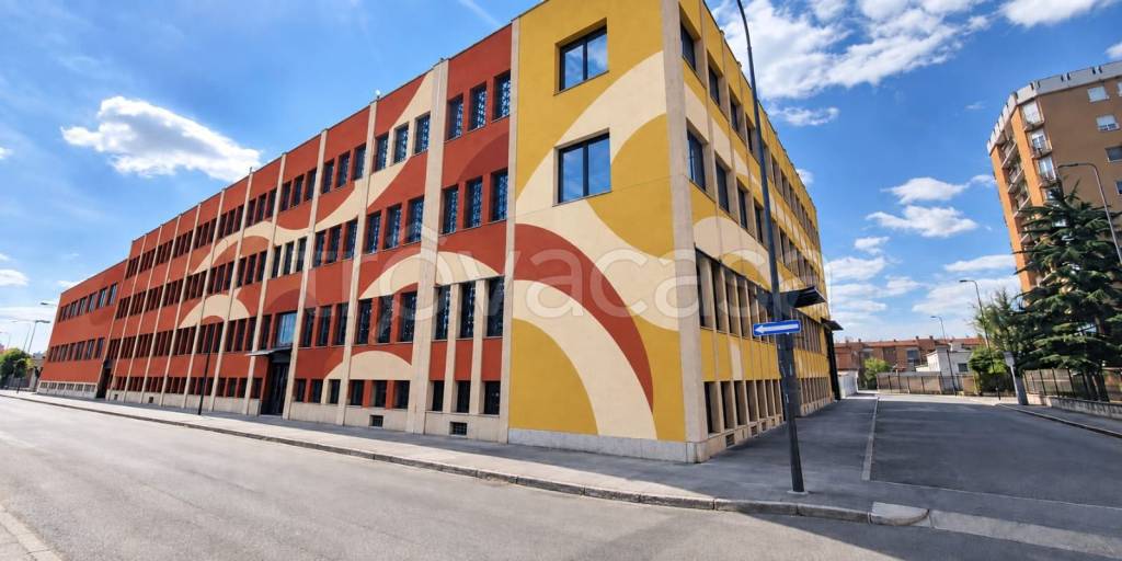 appartamento in vendita a Milano in zona San Cristoforo