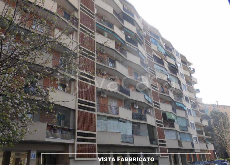 appartamento in vendita a Milano in zona Comasina