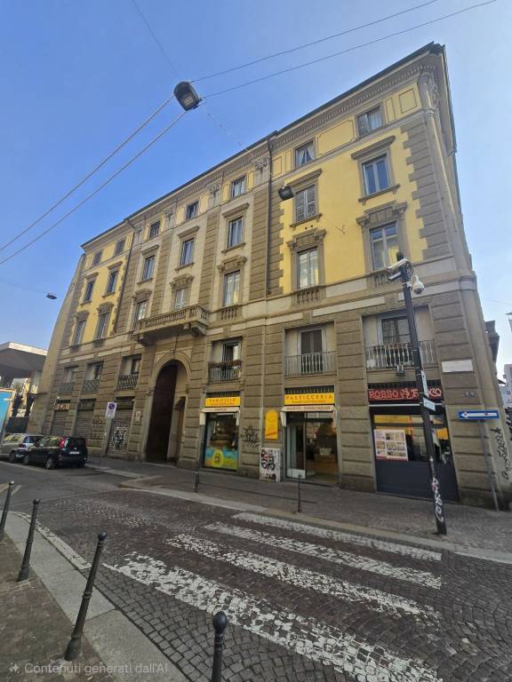 appartamento in vendita a Milano in zona Sempione