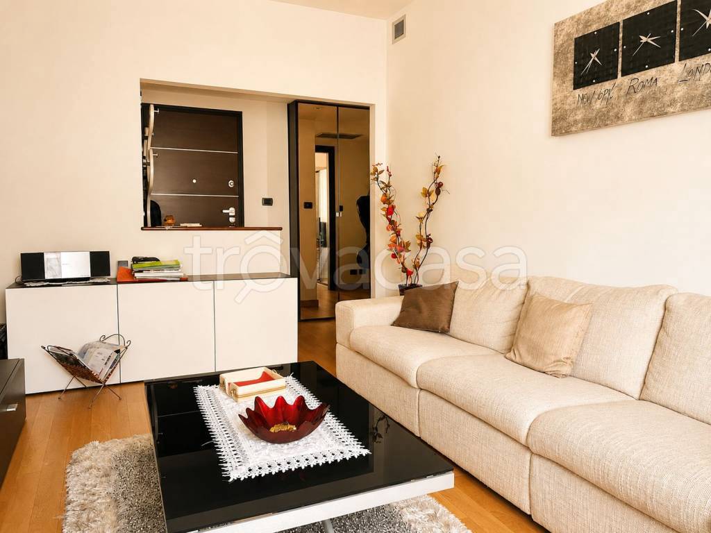 appartamento in vendita a Milano in zona Corvetto