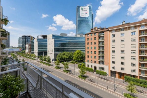 appartamento in vendita a Milano in zona Porta Nuova