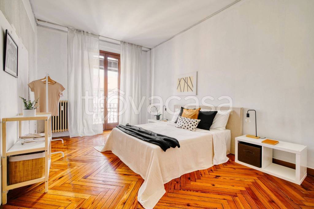 appartamento in vendita a Milano in zona Isola