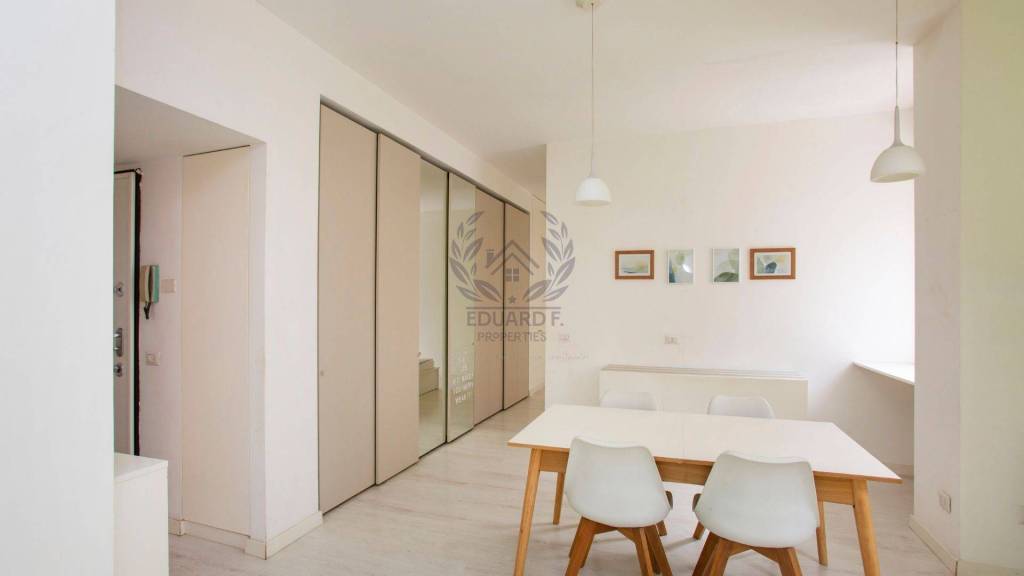 appartamento in vendita a Milano in zona Bande Nere