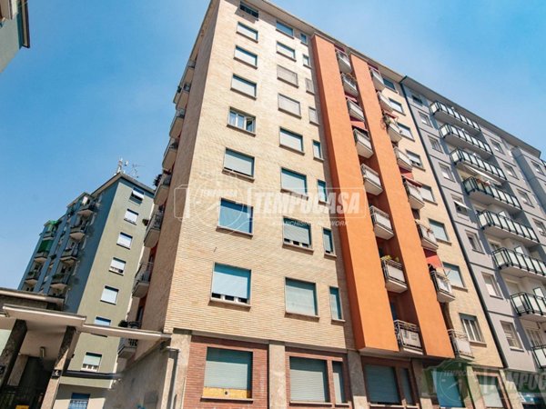 appartamento in vendita a Milano in zona Loreto