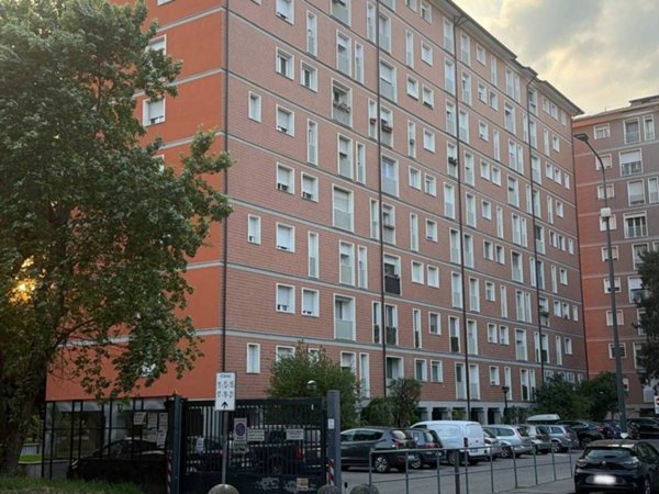 appartamento in vendita a Milano in zona San Cristoforo