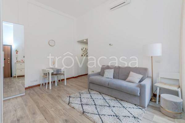 appartamento in vendita a Milano in zona Porta Venezia