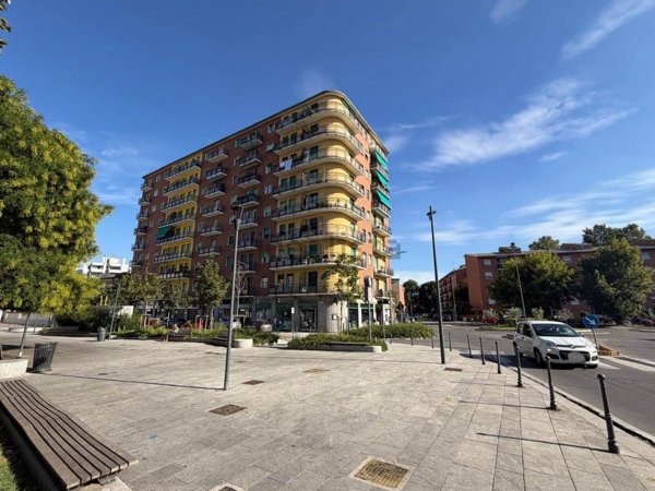appartamento in vendita a Milano in zona Niguarda