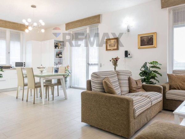 appartamento in vendita a Milano in zona Città Studi