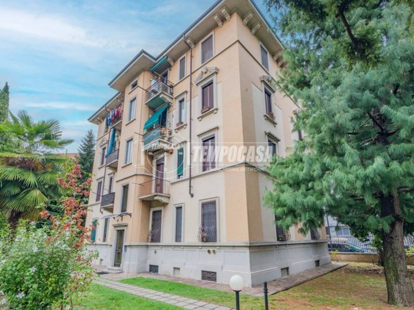 appartamento in vendita a Milano in zona Affori