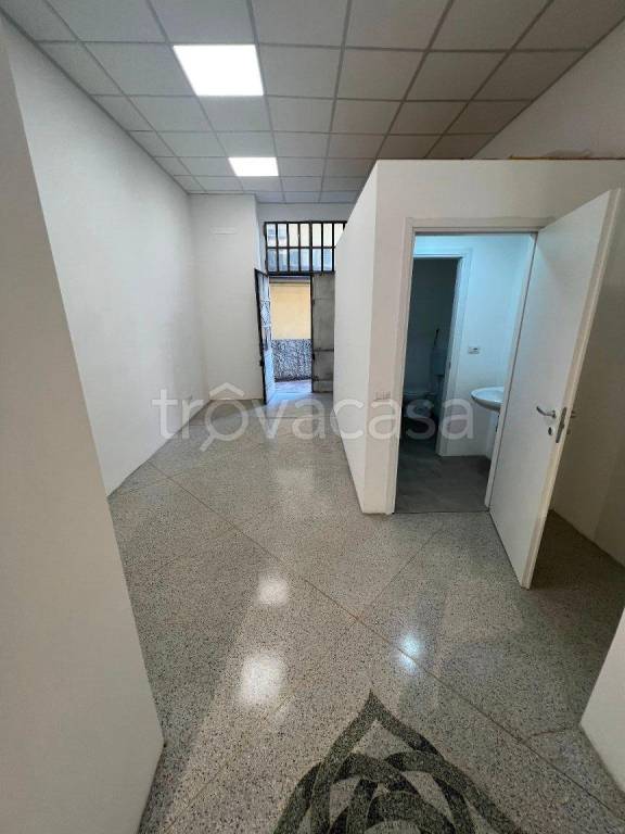 appartamento in vendita a Milano in zona Bocconi