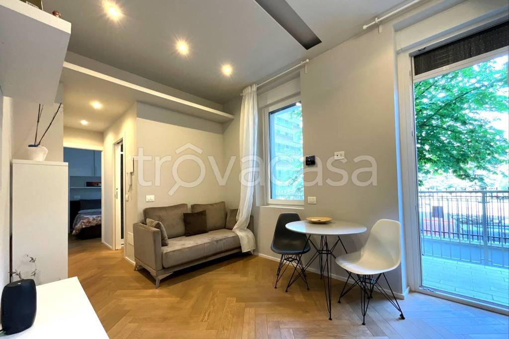 appartamento in vendita a Milano in zona Maggiolina