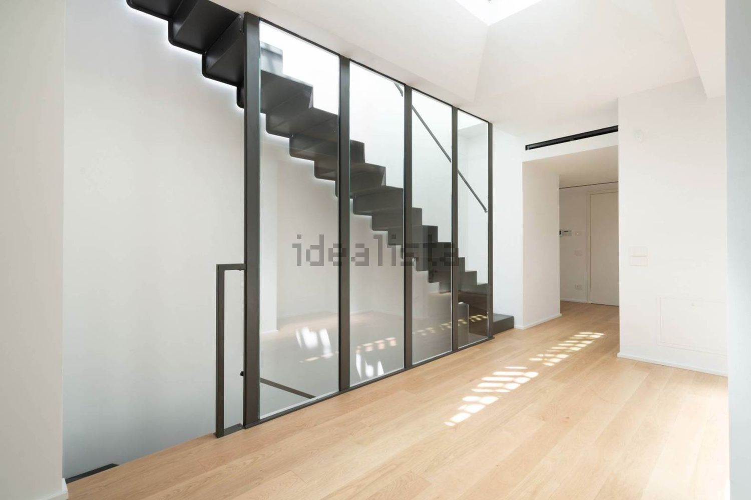 casa indipendente in vendita a Milano in zona Porta Ticinese