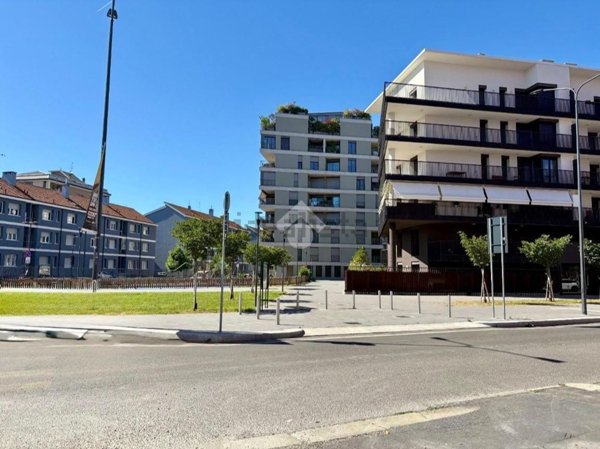 appartamento in vendita a Milano in zona Ortica
