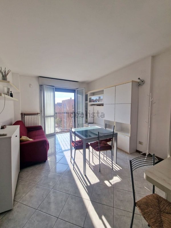 appartamento in vendita a Milano in zona Famagosta