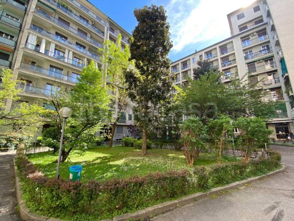 appartamento in vendita a Milano in zona Il Portello