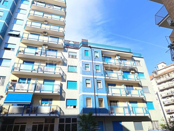 appartamento in vendita a Milano in zona Bande Nere