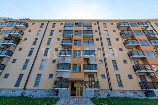 appartamento in vendita a Milano in zona Gallaratese