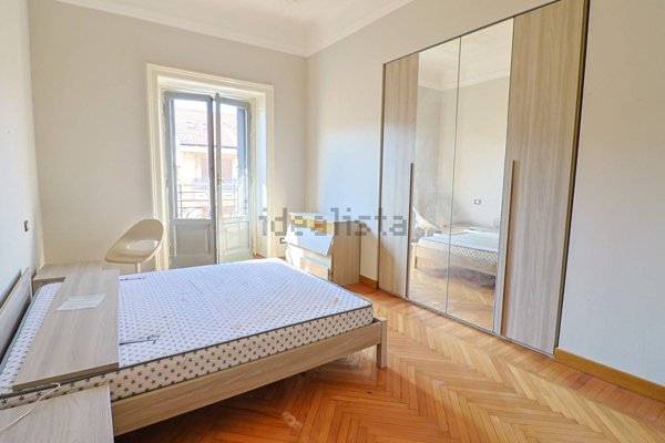 appartamento in vendita a Milano in zona Città Studi