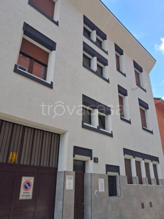 appartamento in vendita a Milano in zona Santa Giulia