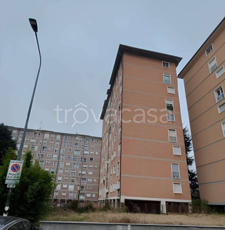 appartamento in vendita a Milano in zona San Cristoforo
