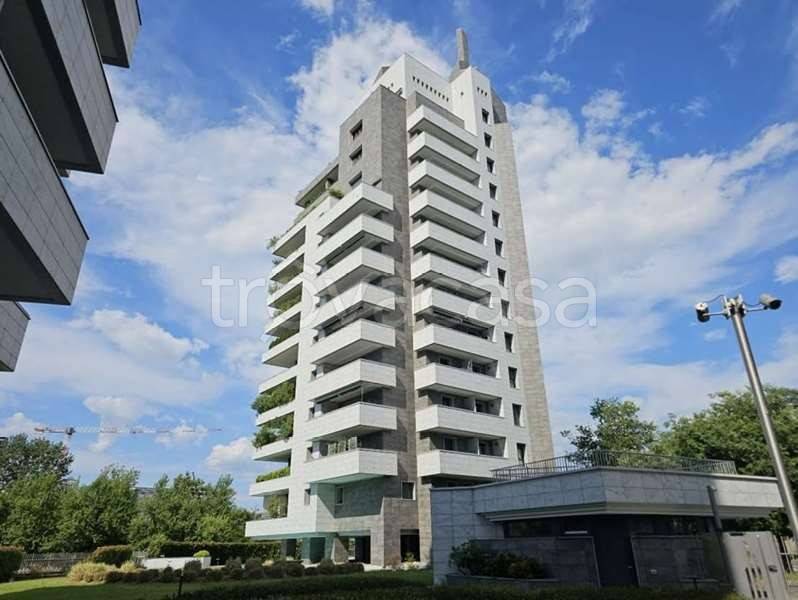 appartamento in vendita a Milano in zona Il Portello