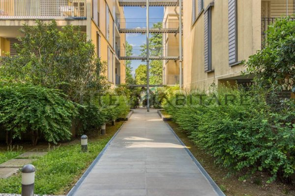 appartamento in vendita a Milano in zona Gorla