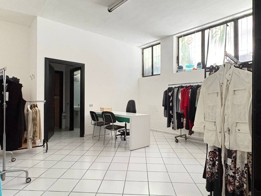 appartamento in vendita a Milano in zona Il Portello