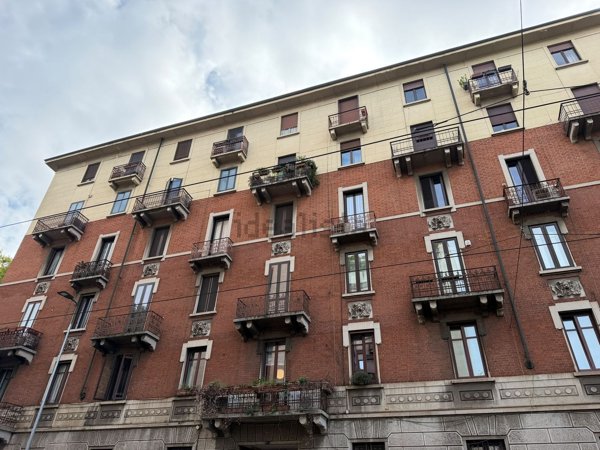 appartamento in vendita a Milano in zona Loreto