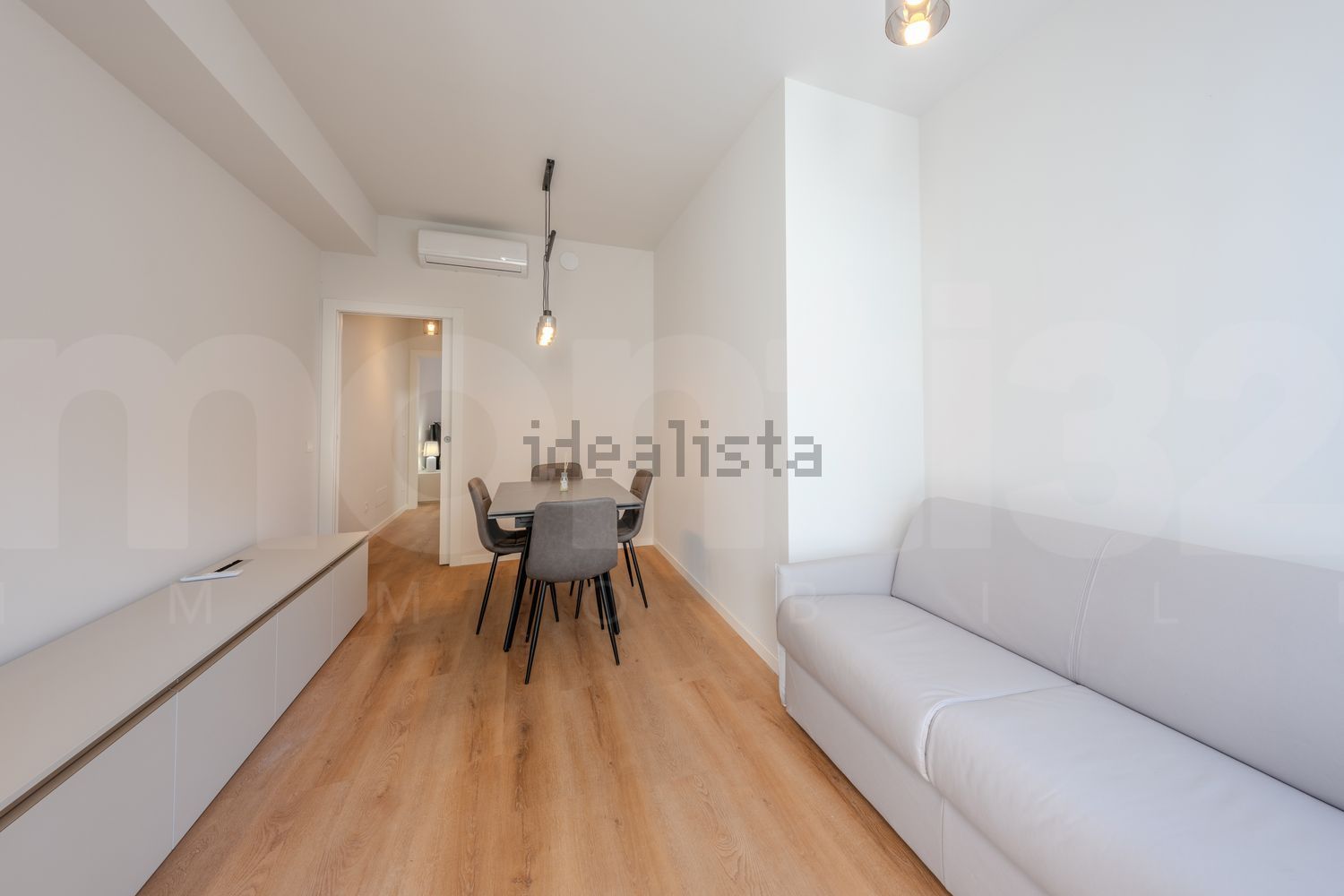 appartamento in vendita a Milano in zona Bande Nere