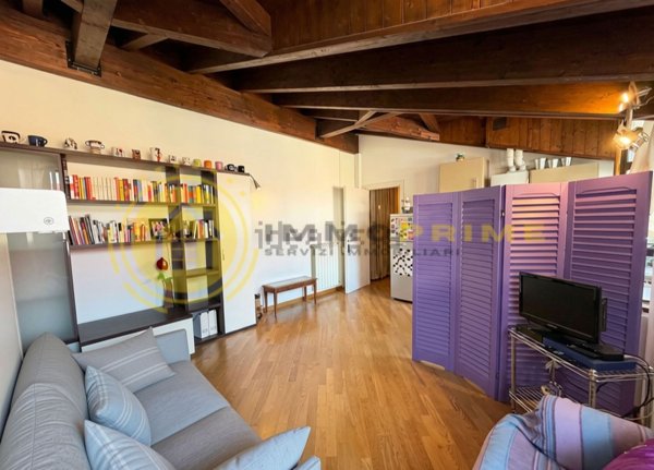 appartamento in vendita a Milano in zona Villapizzone