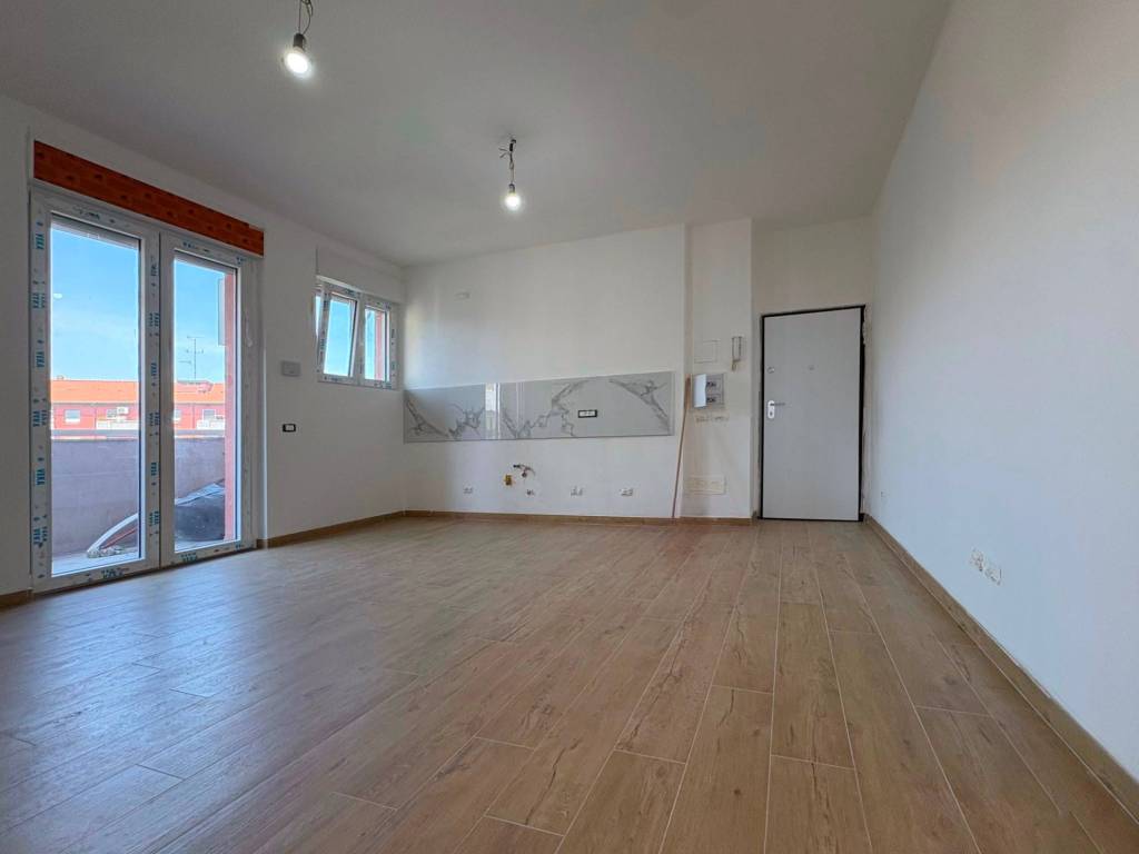 appartamento in vendita a Milano in zona Forlanini