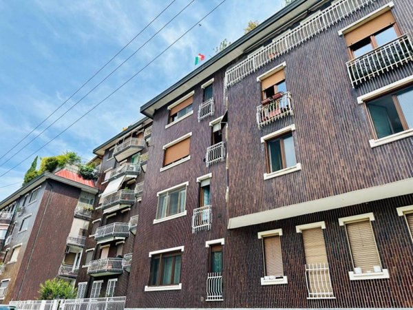 appartamento in vendita a Milano in zona Calvairate