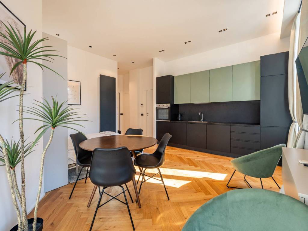 appartamento in vendita a Milano in zona Loreto