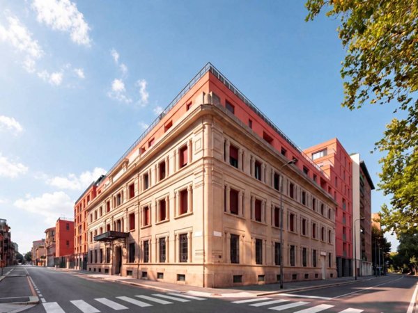 appartamento in vendita a Milano in zona Porta Romana