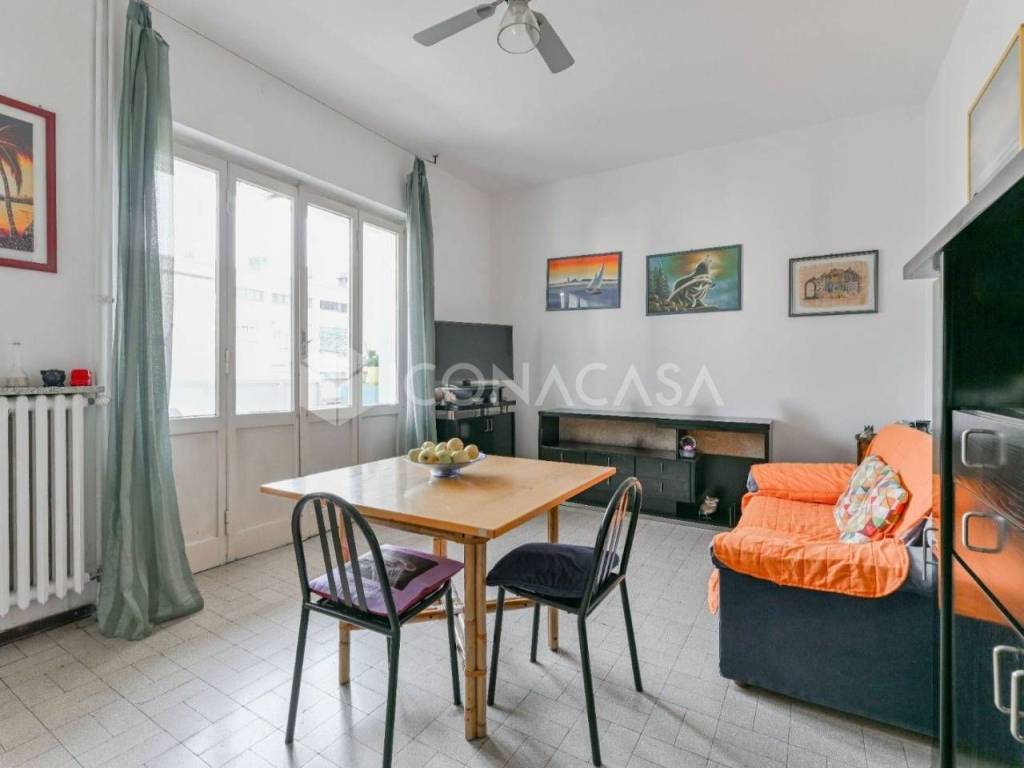 appartamento in vendita a Milano in zona Città Studi