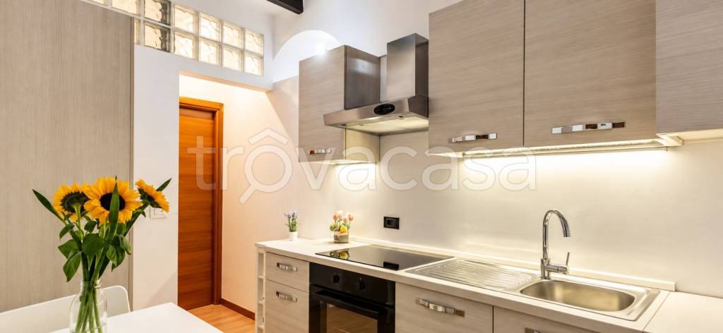 appartamento in vendita a Milano in zona Porta Venezia