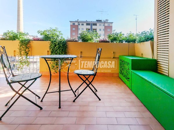 appartamento in vendita a Milano in zona Farini