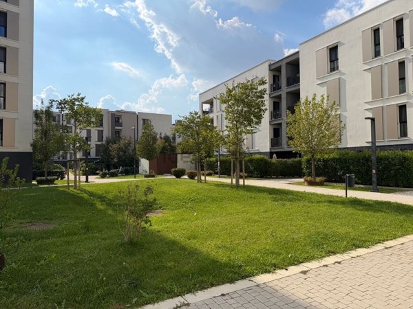 appartamento in vendita a Milano in zona Santa Giulia