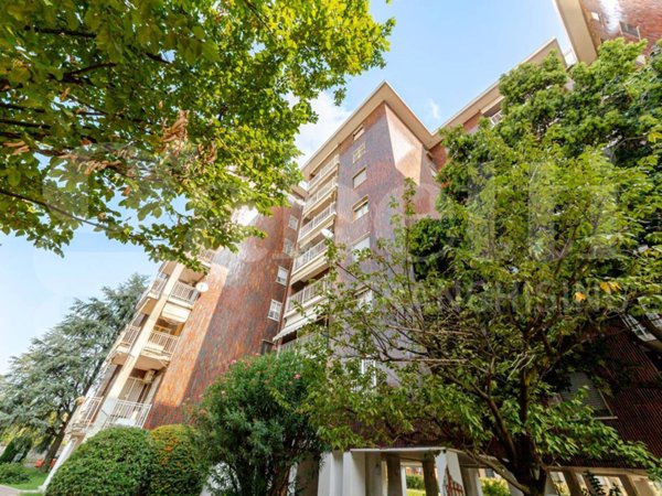 appartamento in vendita a Milano in zona Precotto